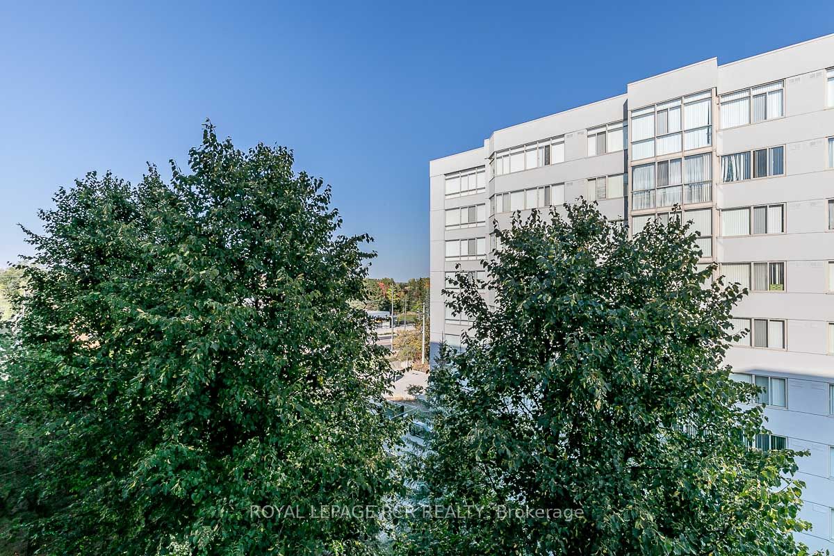 260 Davis Dr, #709