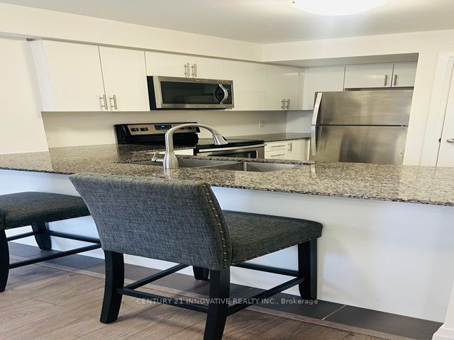 481 Rupert Ave, #308