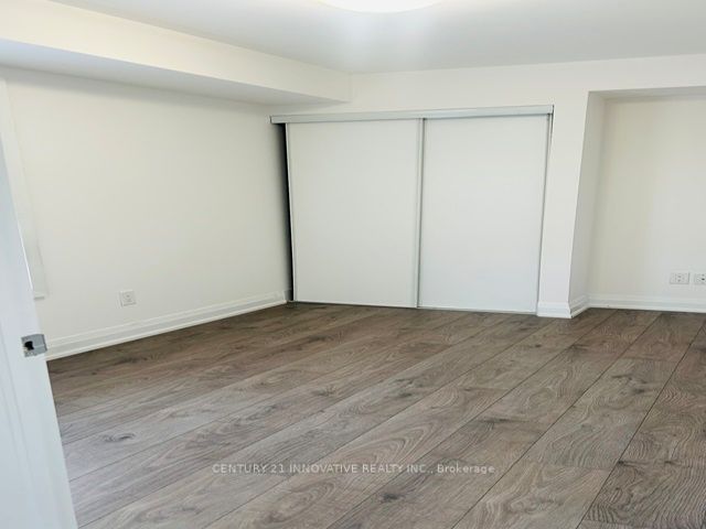 481 Rupert Ave, #308