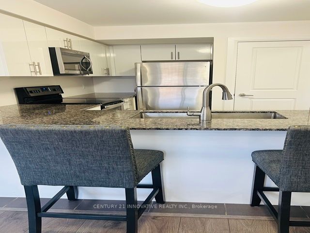 481 Rupert Ave, #308