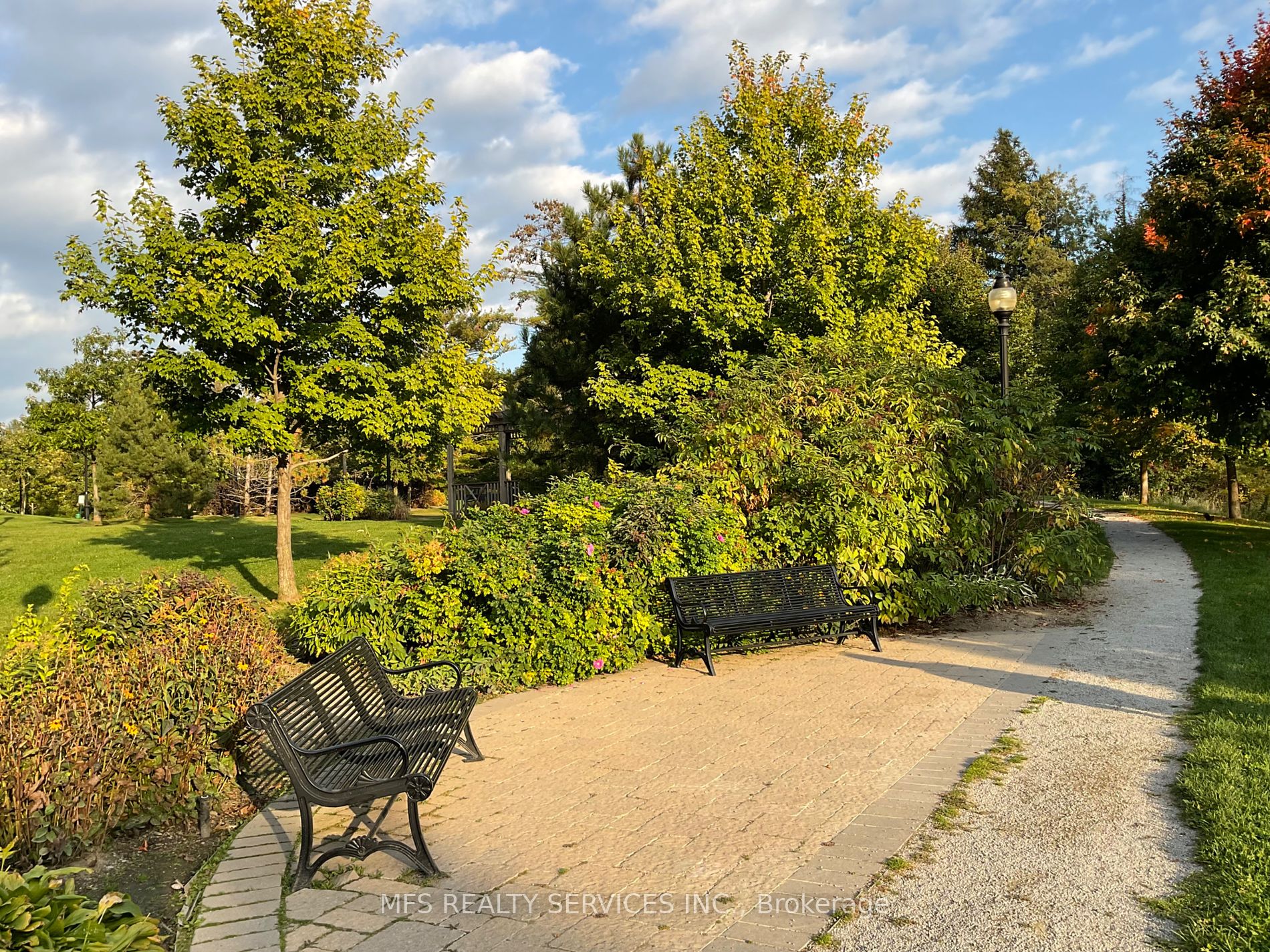9235 Jane St, #1601