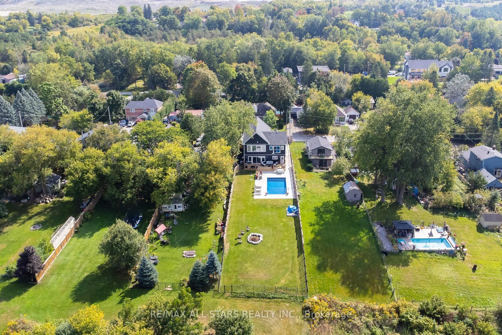 22 Mitchell Ave