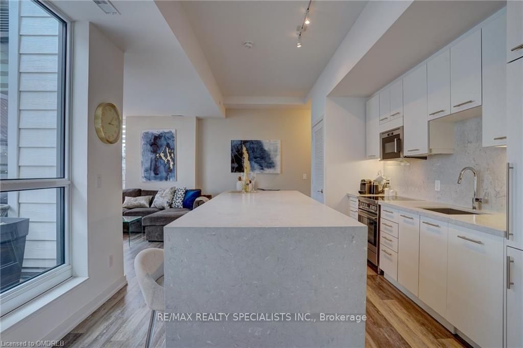 233 Broward Way, #10