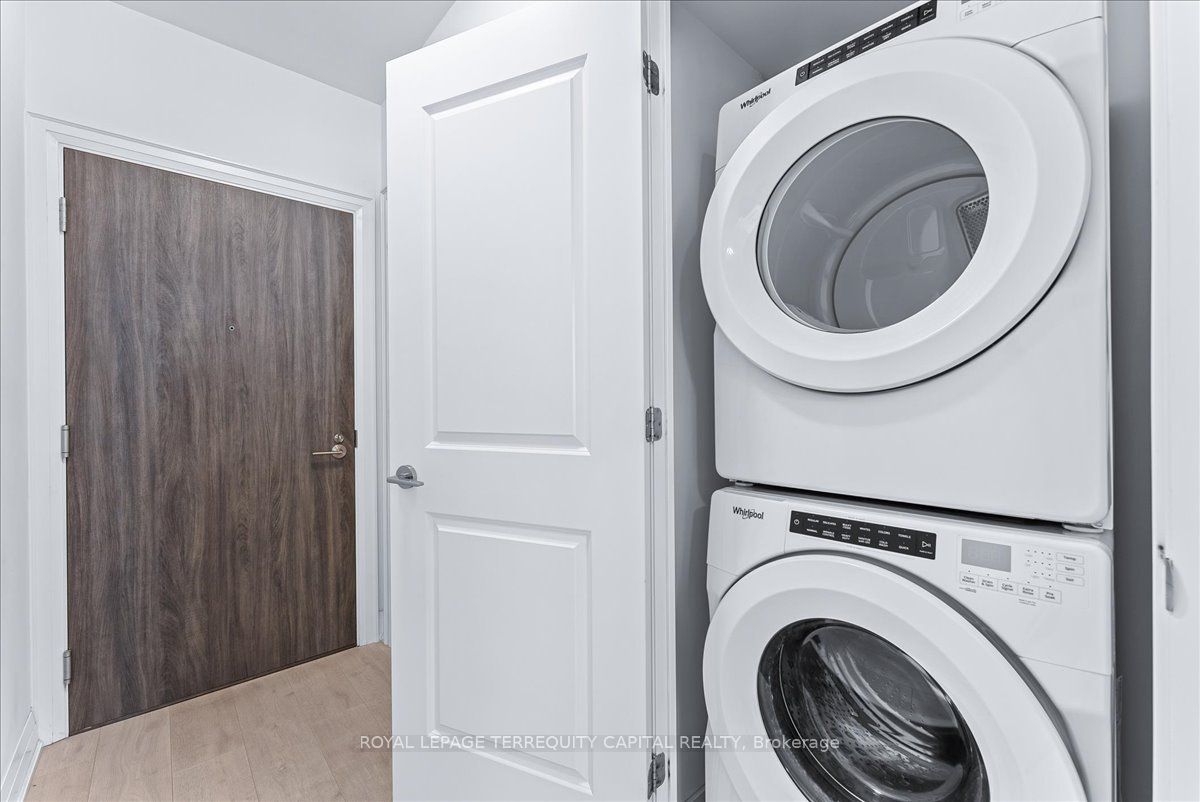 20 Gatineau Dr, #412E