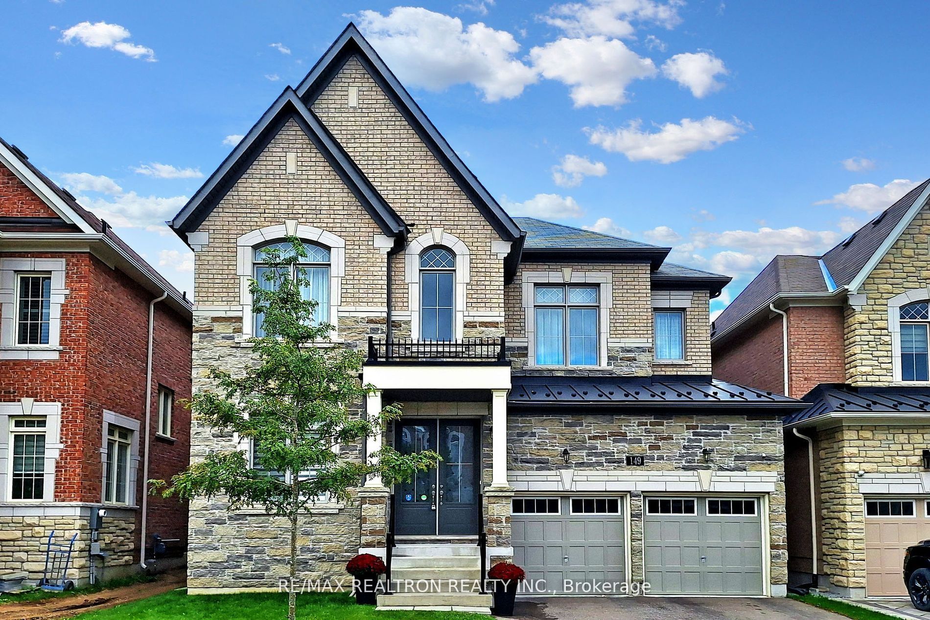 149 Conklin Cres