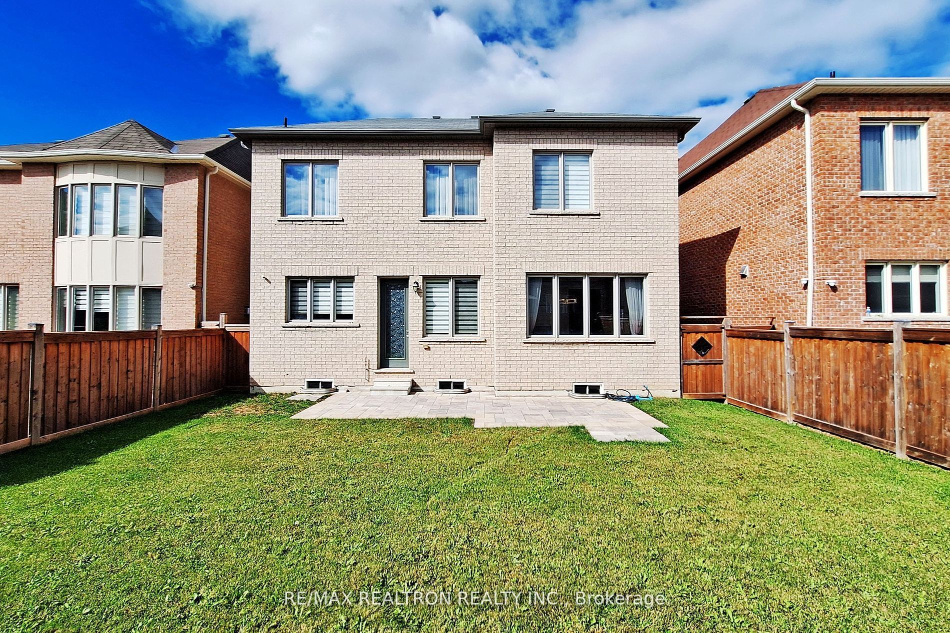 149 Conklin Cres