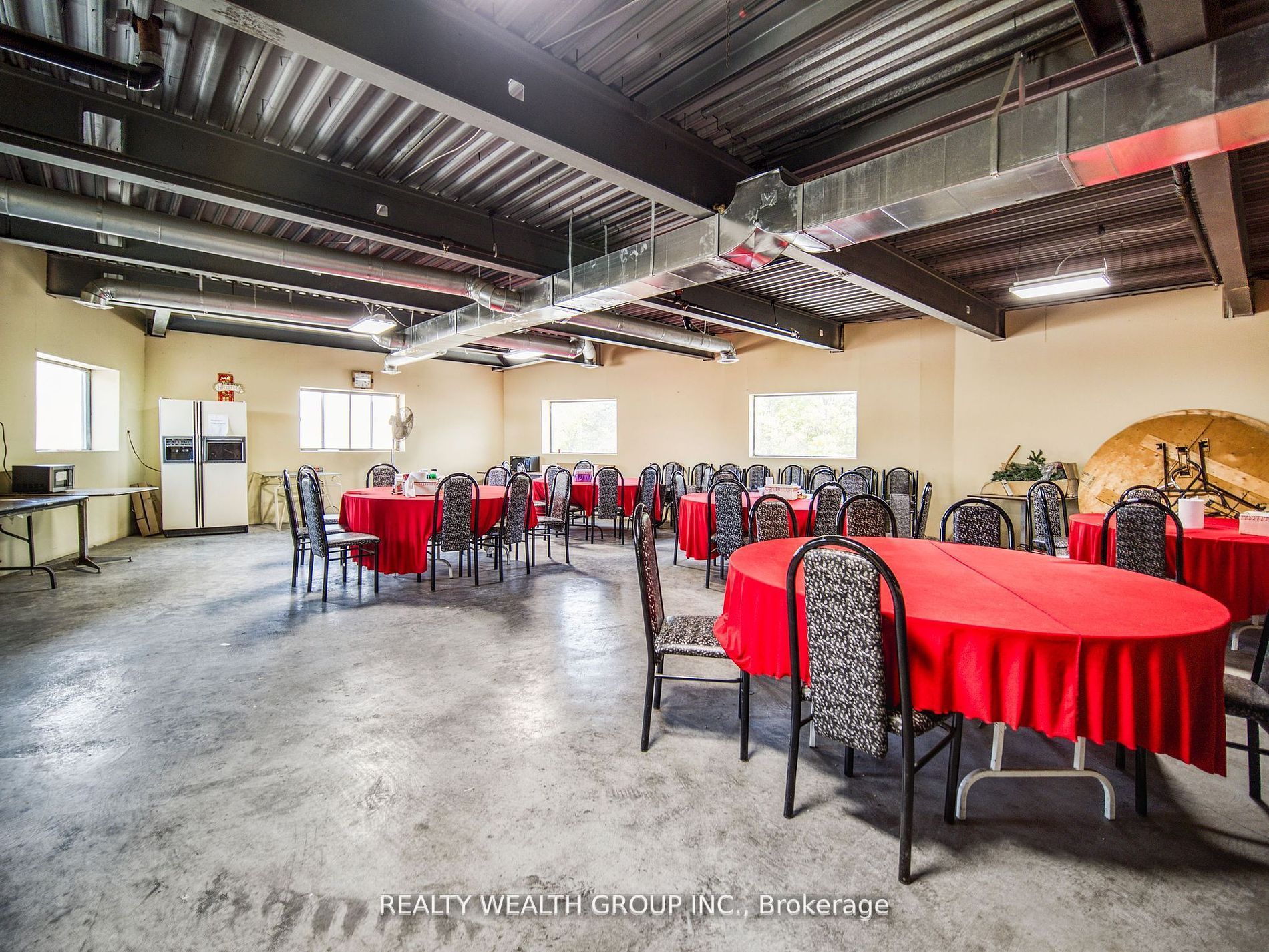 7261 Victoria Park Ave, #3