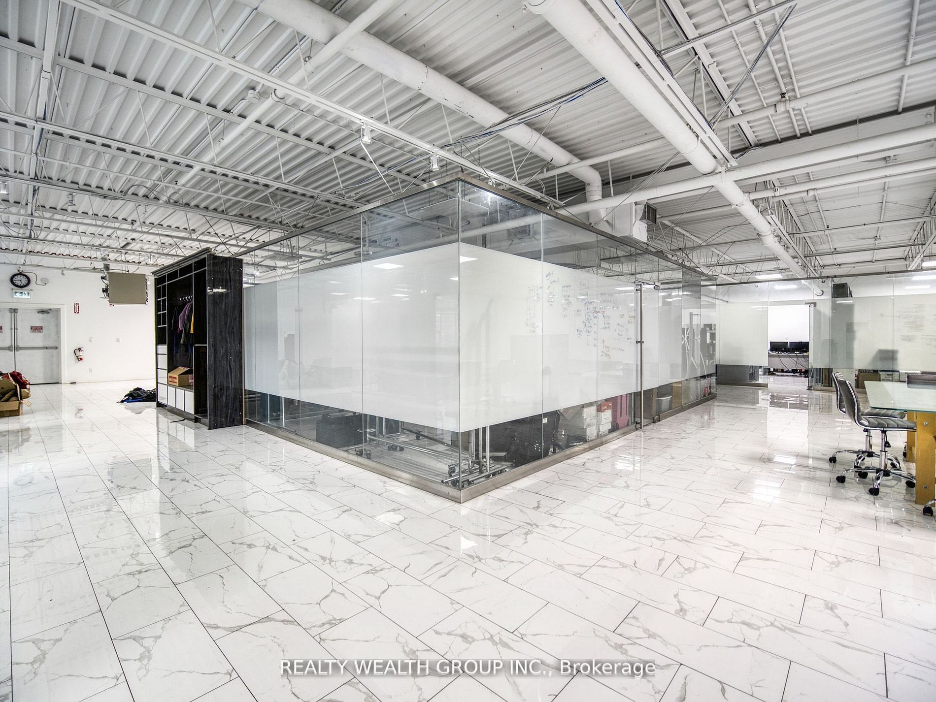 7261 Victoria Park Ave, #3