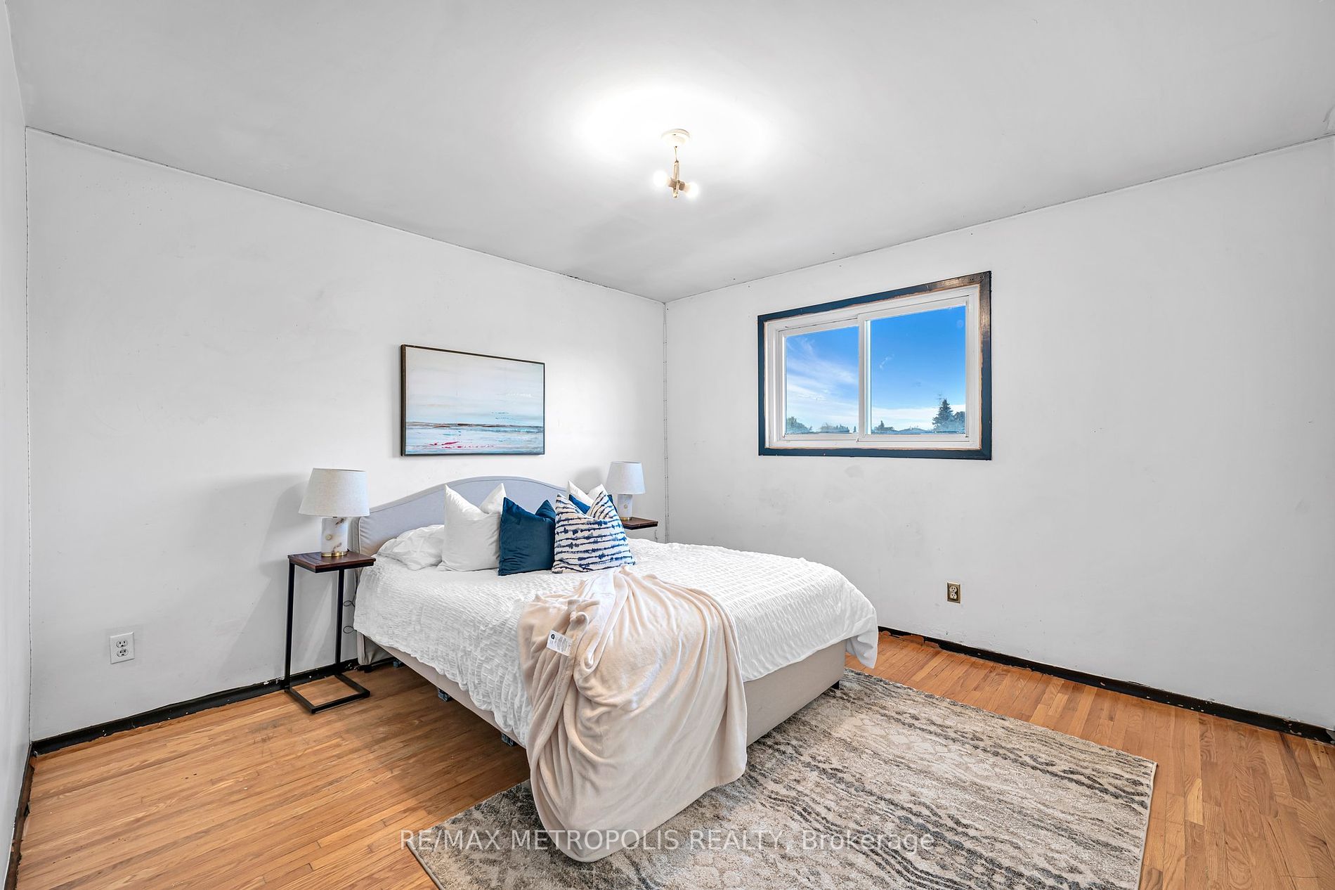 119 Albany Dr