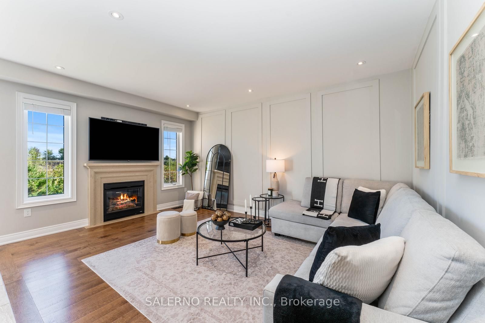 65 Hopewell St