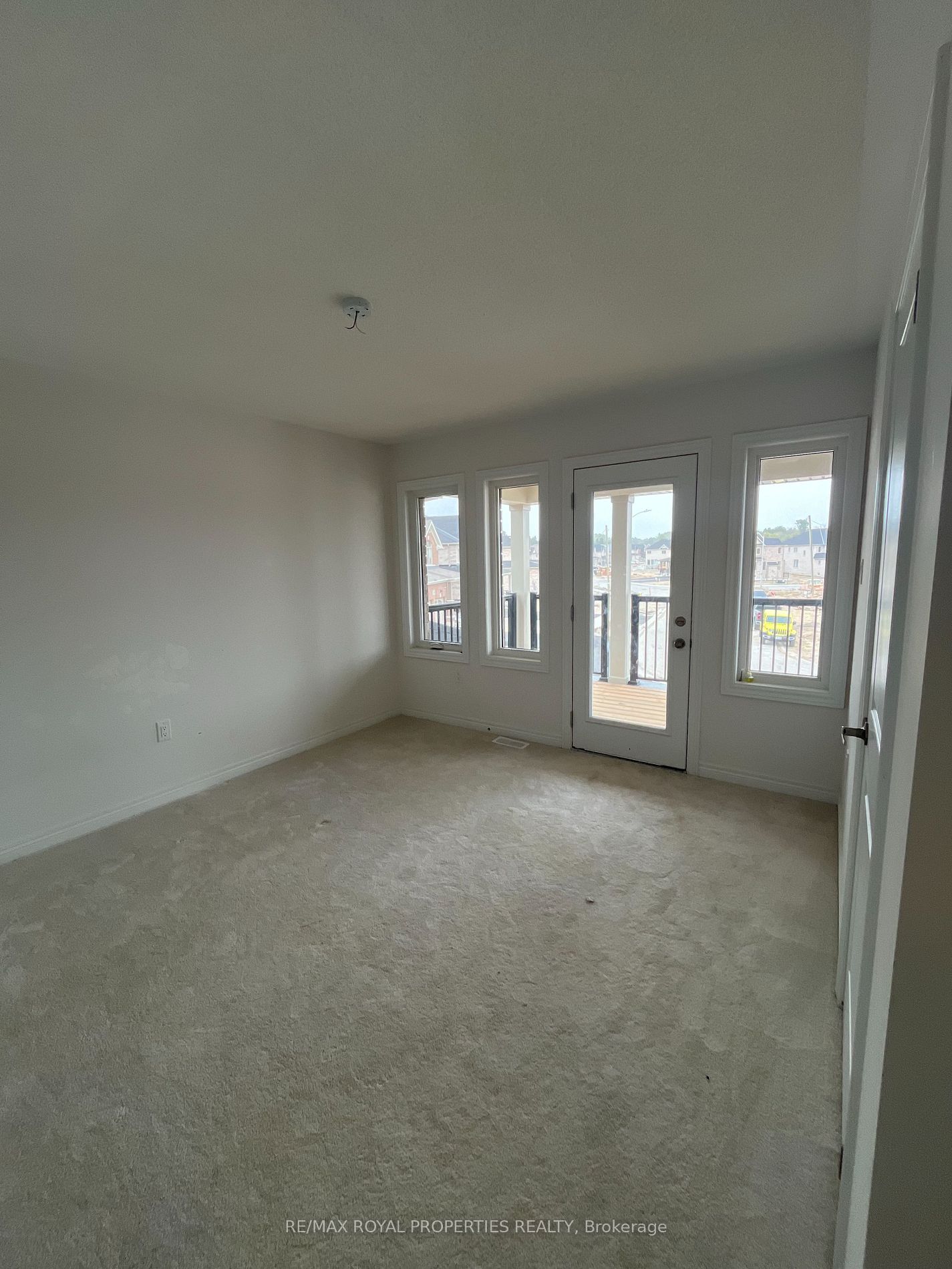 59 Wakefield Blvd