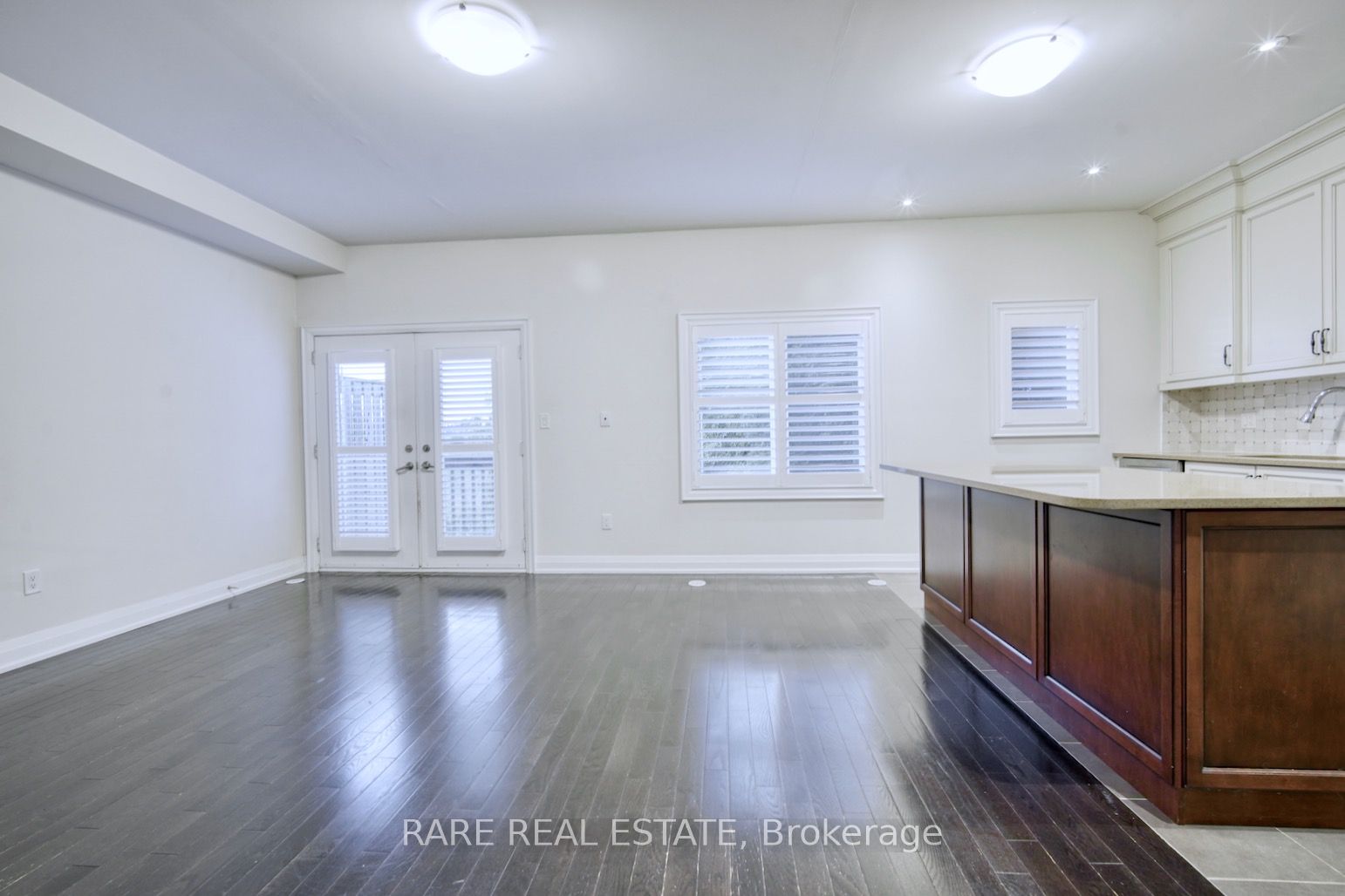 25 Plowman Lane