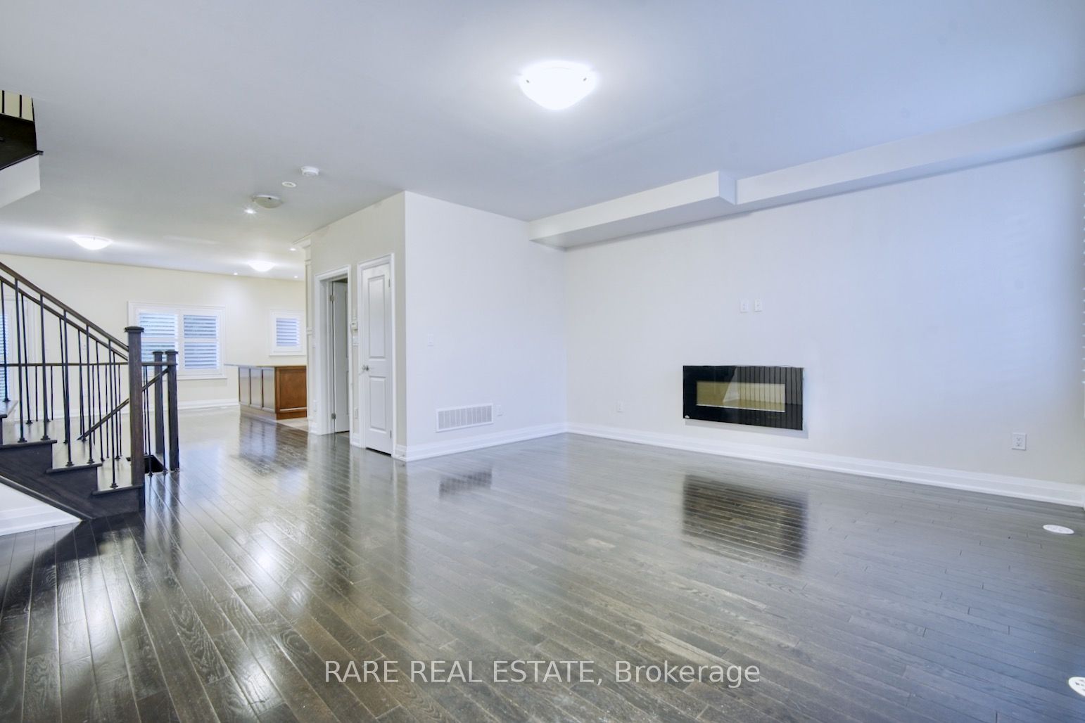 25 Plowman Lane
