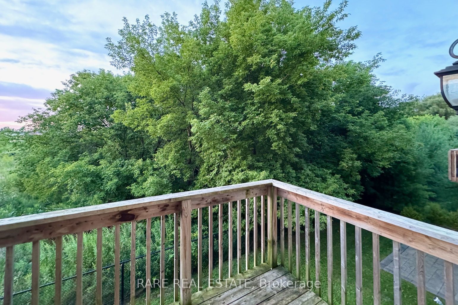 25 Plowman Lane
