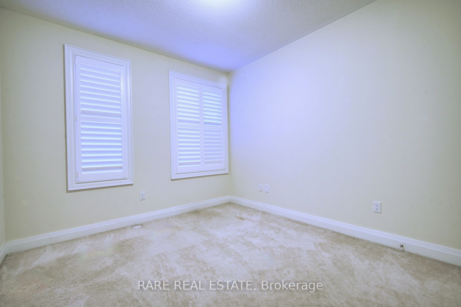 25 Plowman Lane