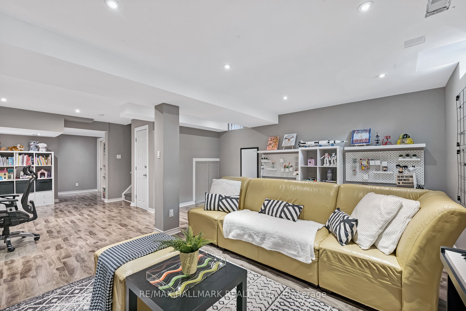 67 Boticelli Way