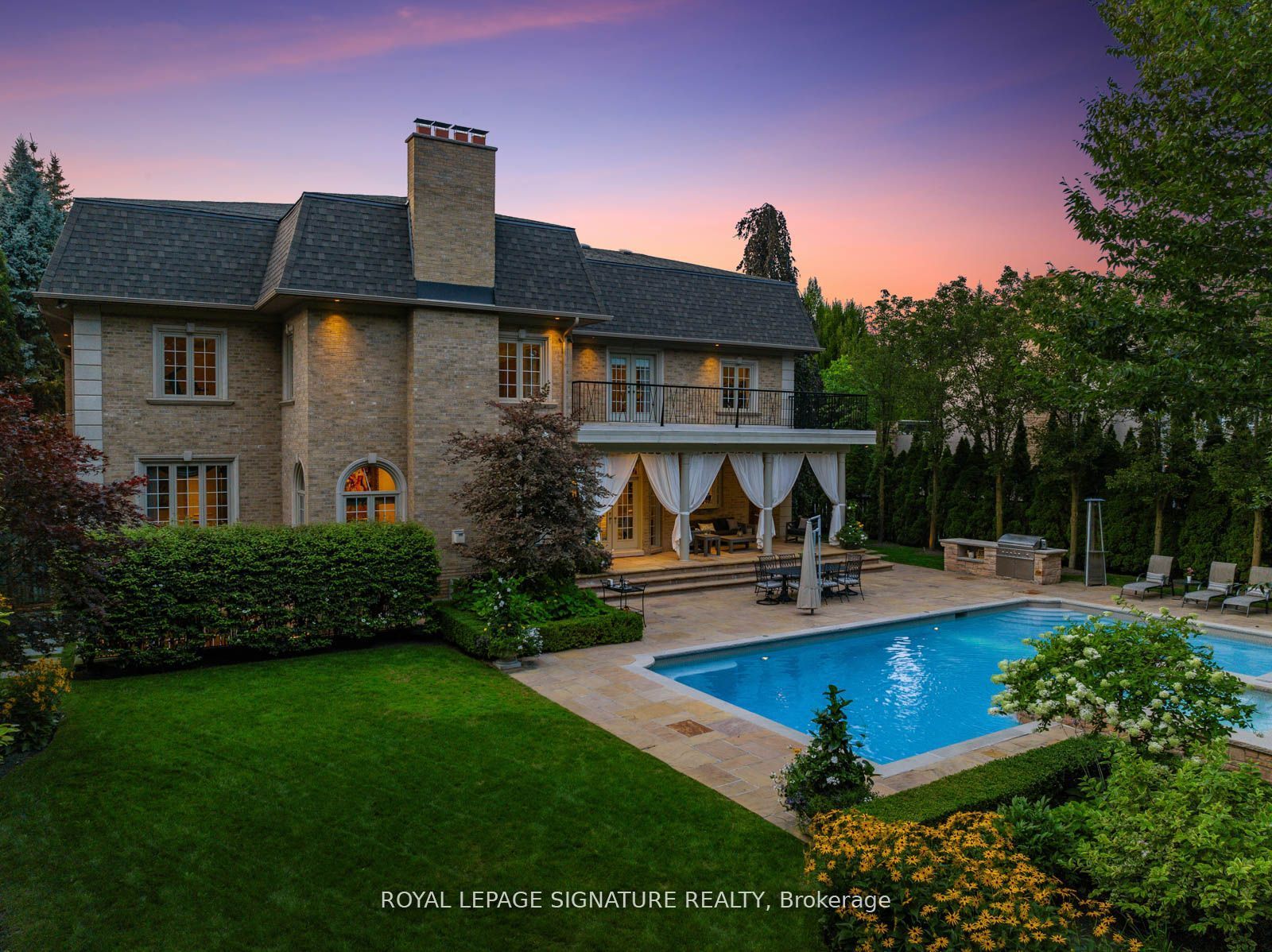 51 Renaissance Crt