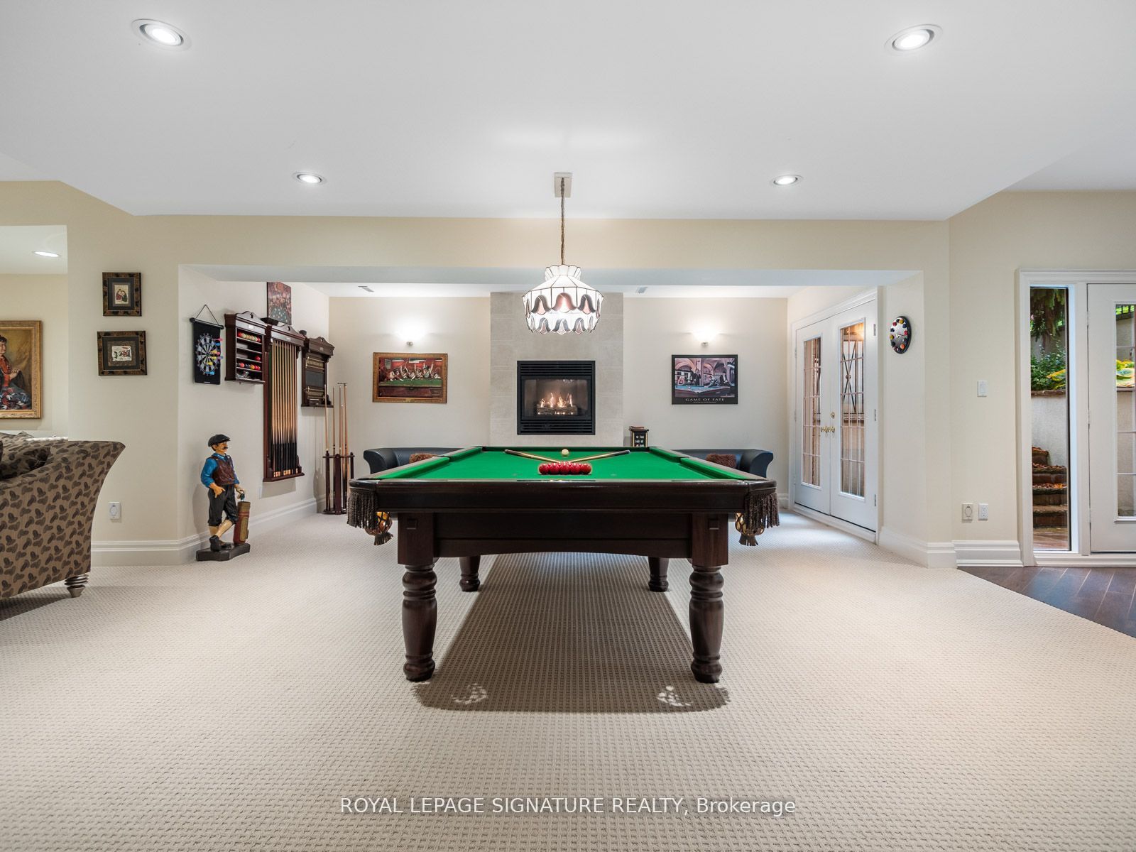 51 Renaissance Crt