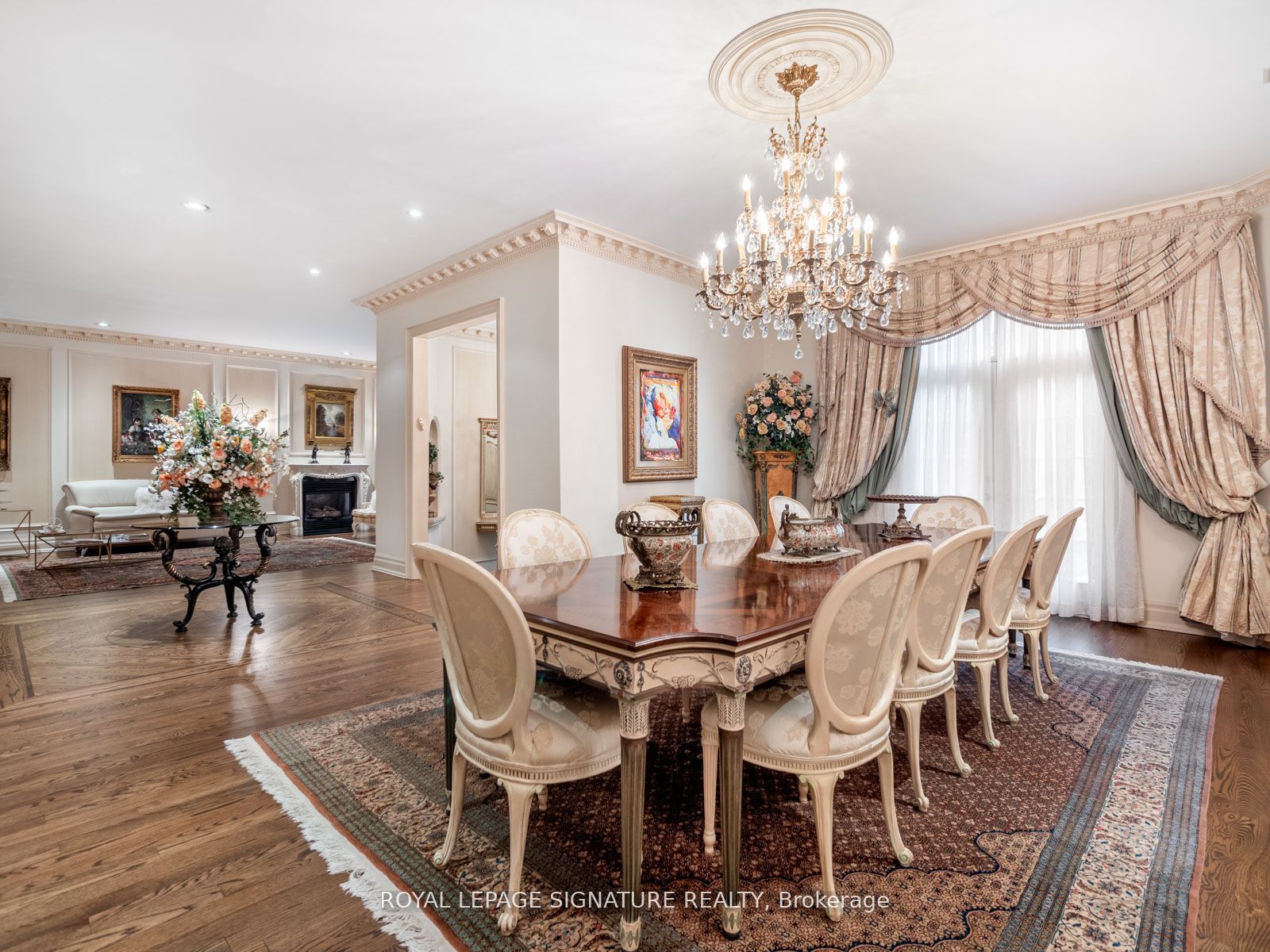 51 Renaissance Crt
