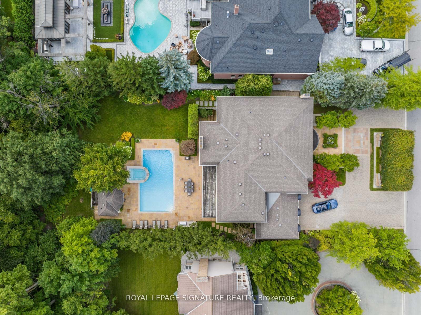 51 Renaissance Crt