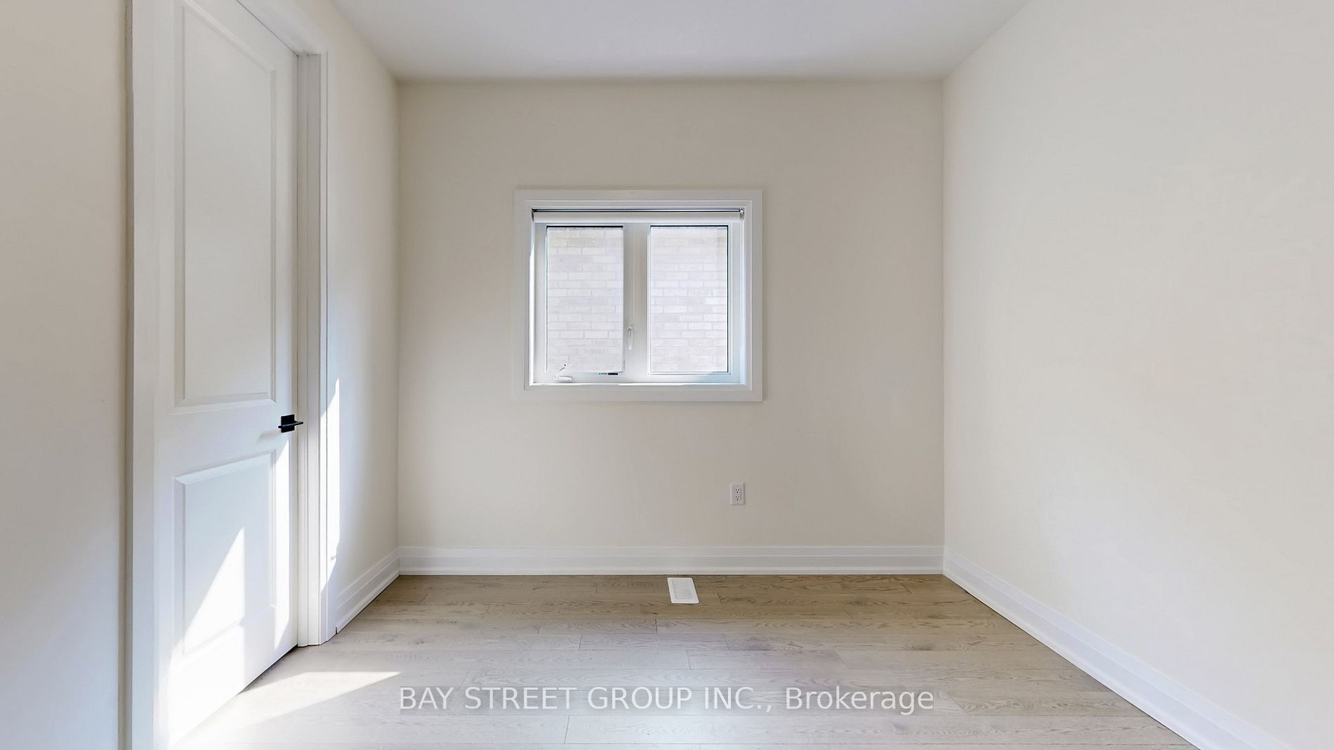 97 Halldorson Ave