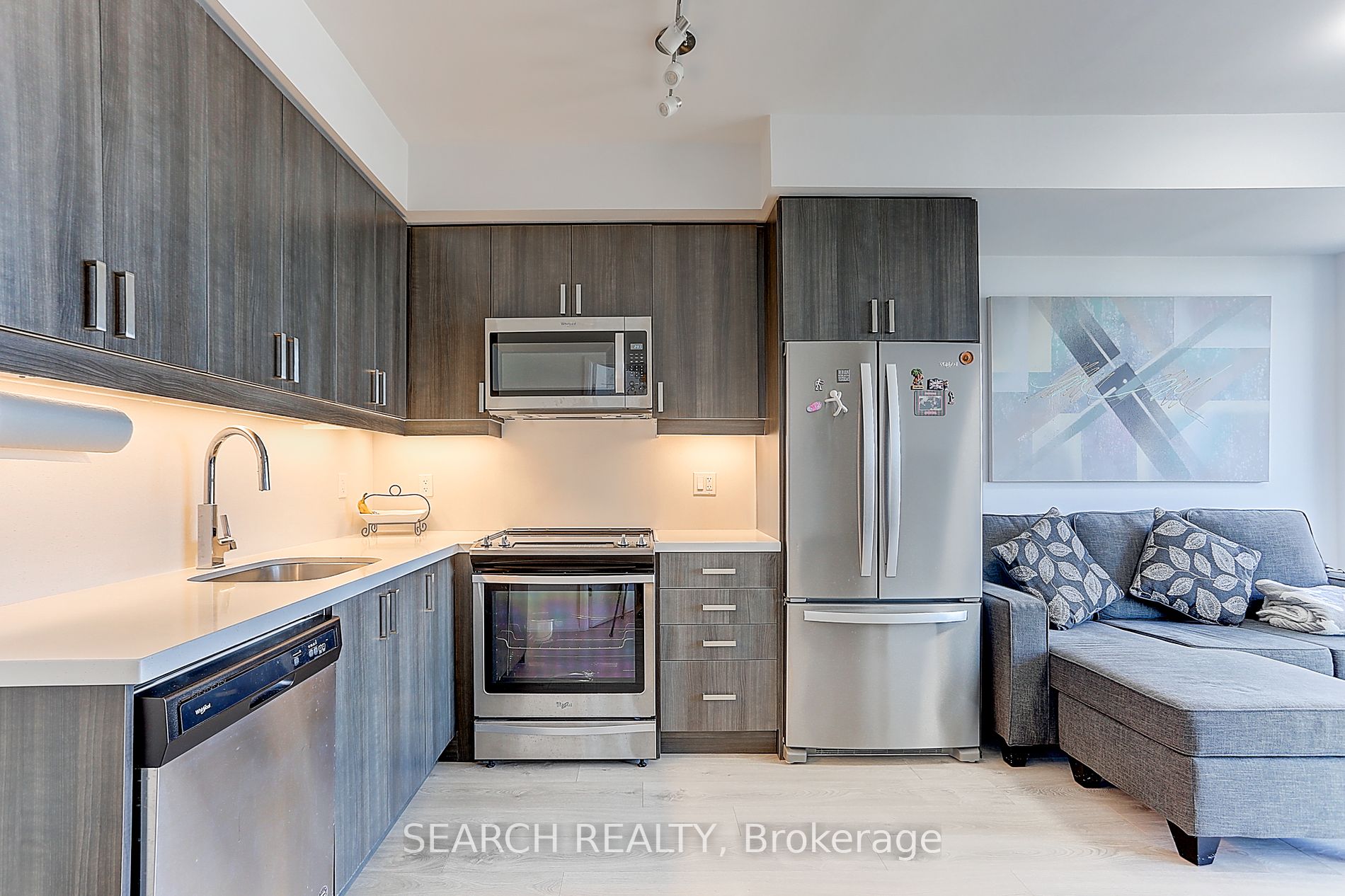 7895 Jane St E, #3602