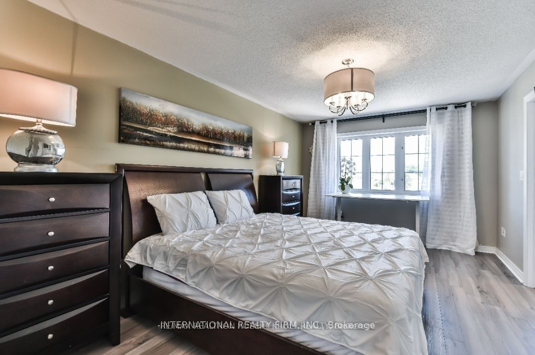 23 Israel Zilber Dr