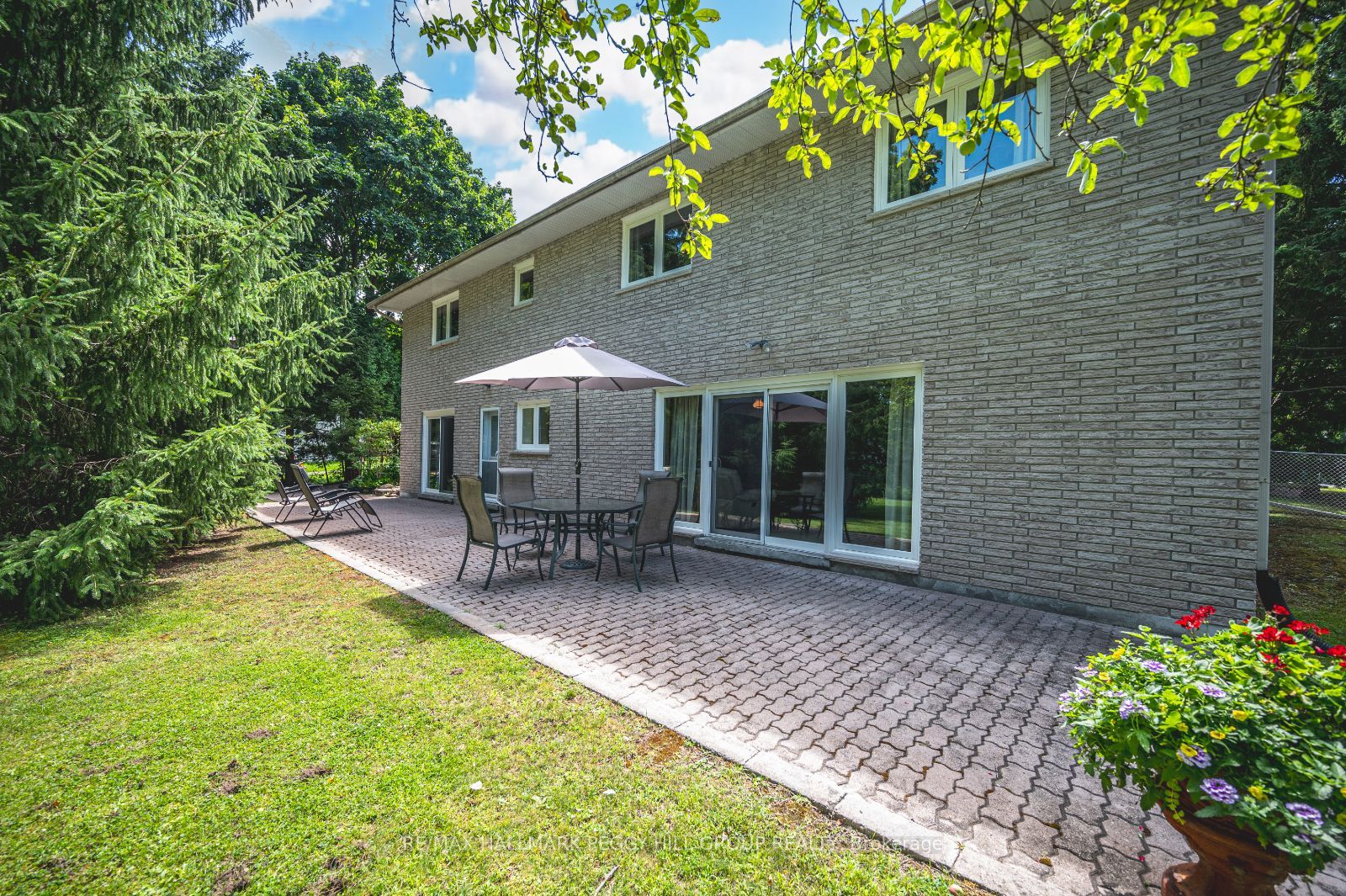 31 Park Cres