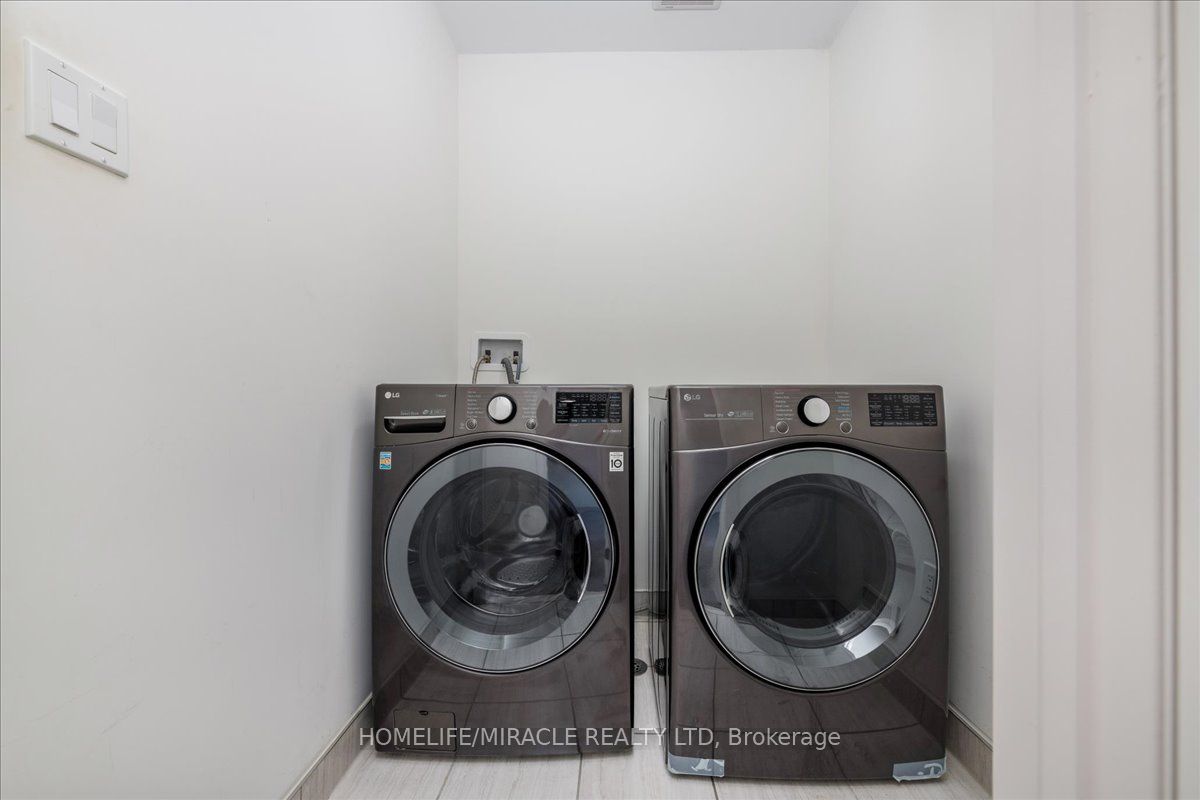 27 Casserley Cres