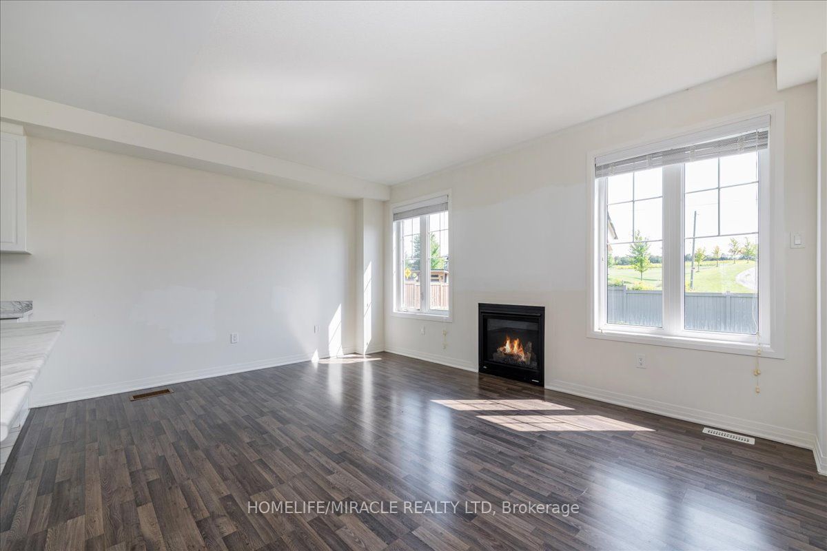 27 Casserley Cres