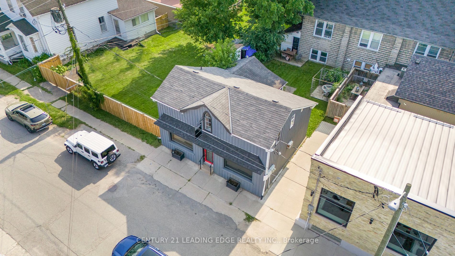 8 Church St