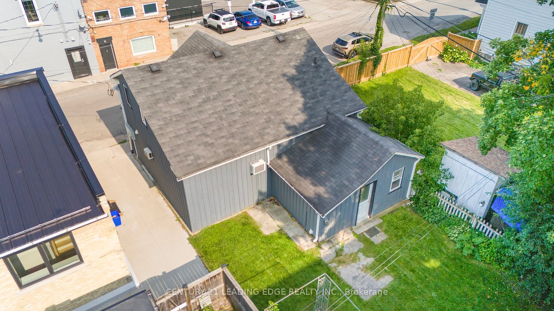 8 Church St
