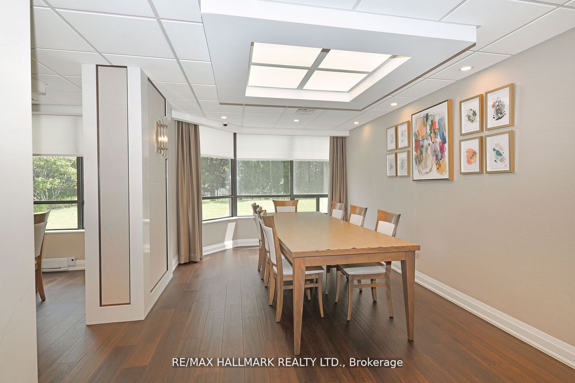 7420 Bathurst St, #706
