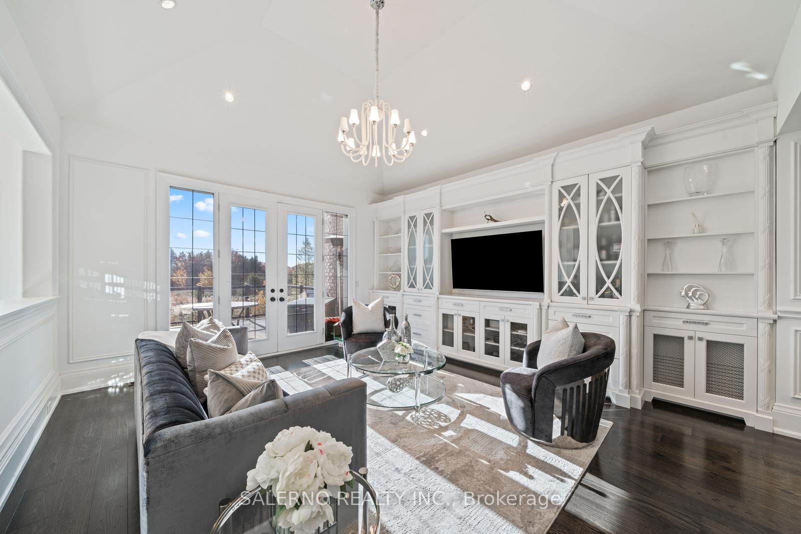 36 Chuck Ormsby Cres