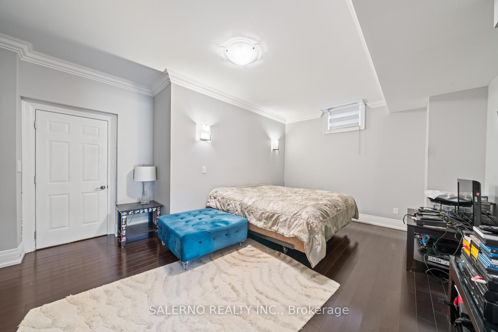 36 Chuck Ormsby Cres