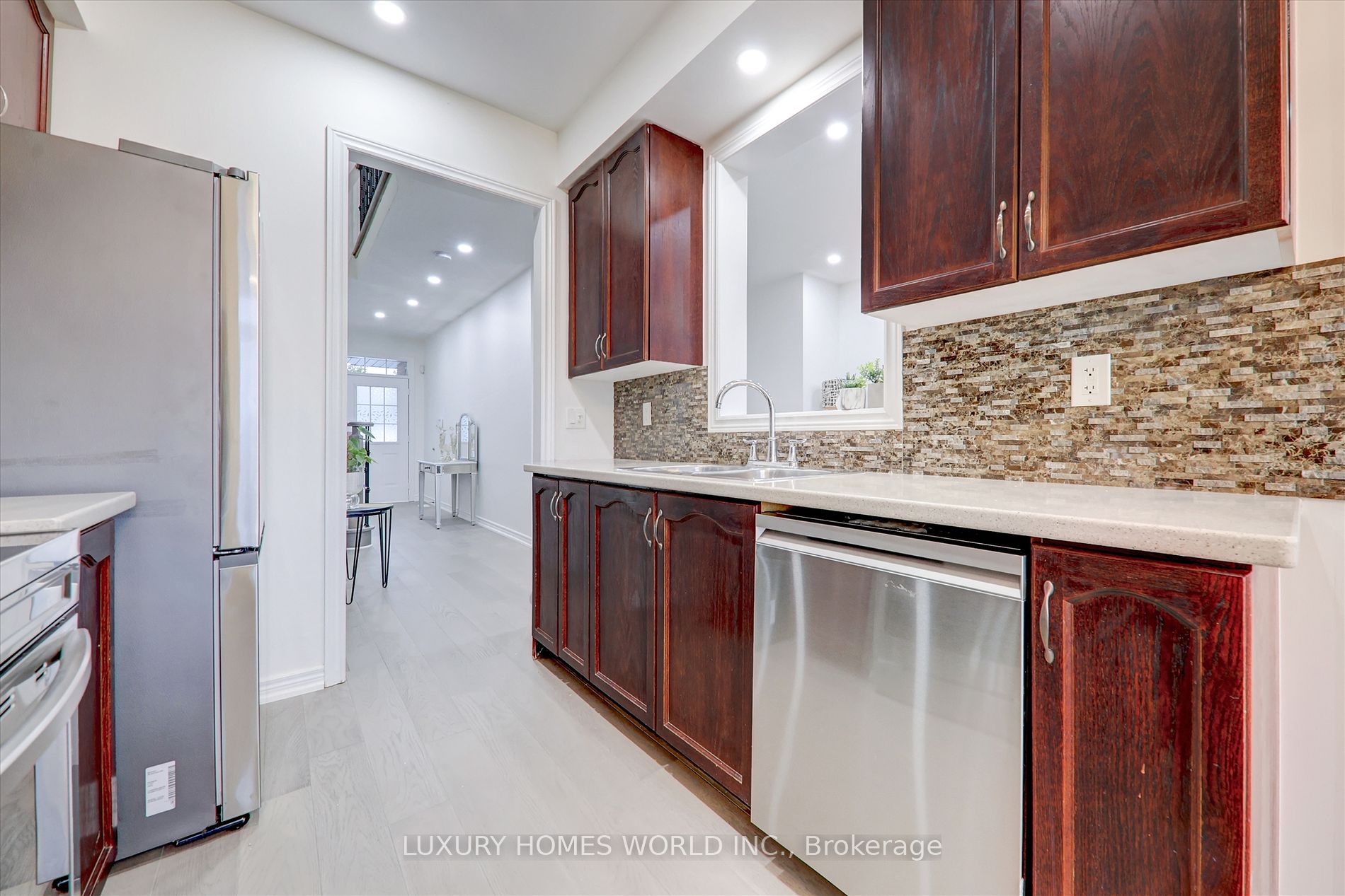 8 Townwood Dr, #82