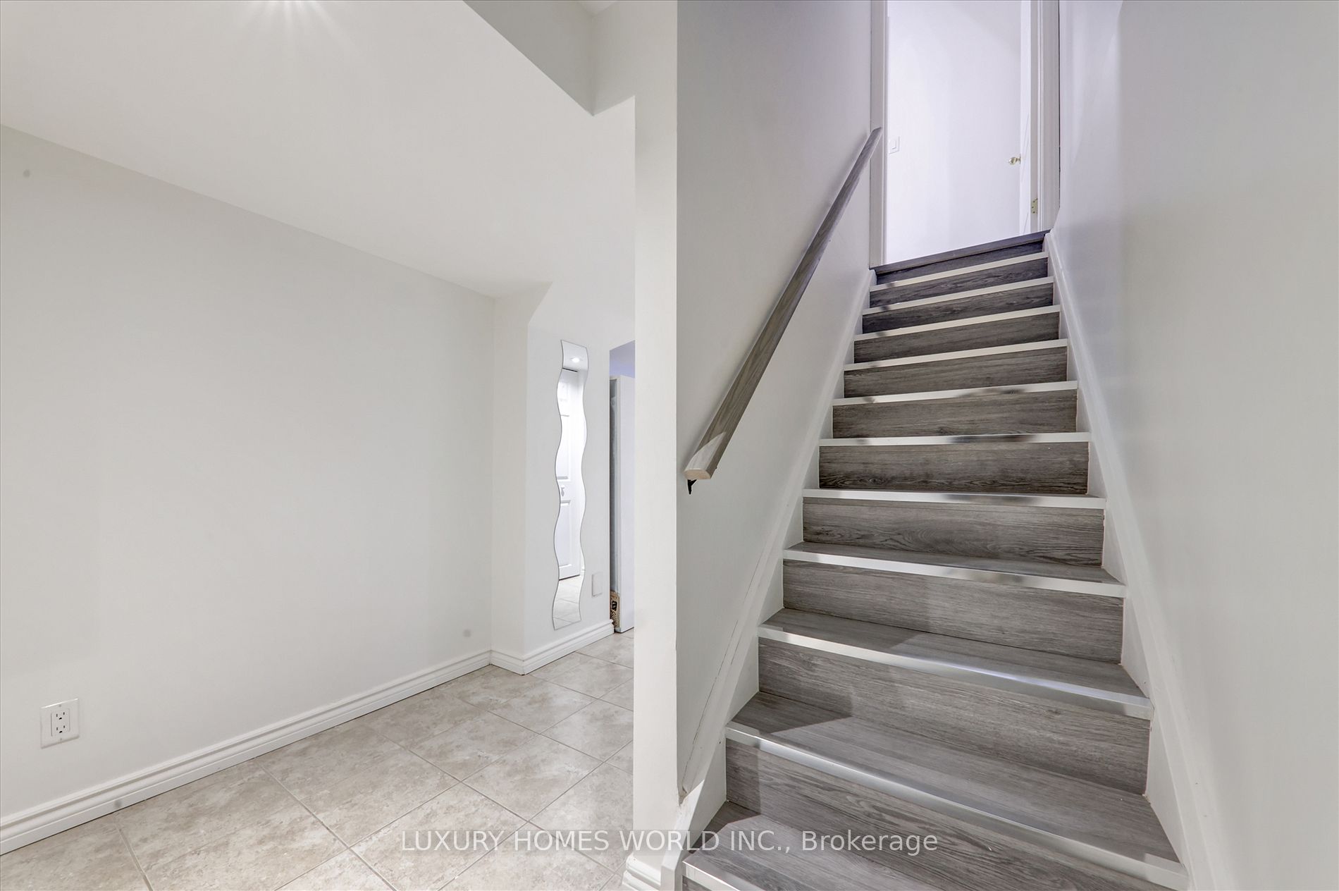 8 Townwood Dr, #82