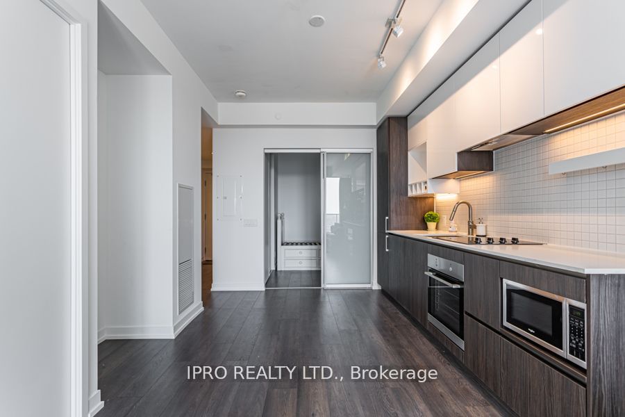 898 Portage Pkwy, #4207