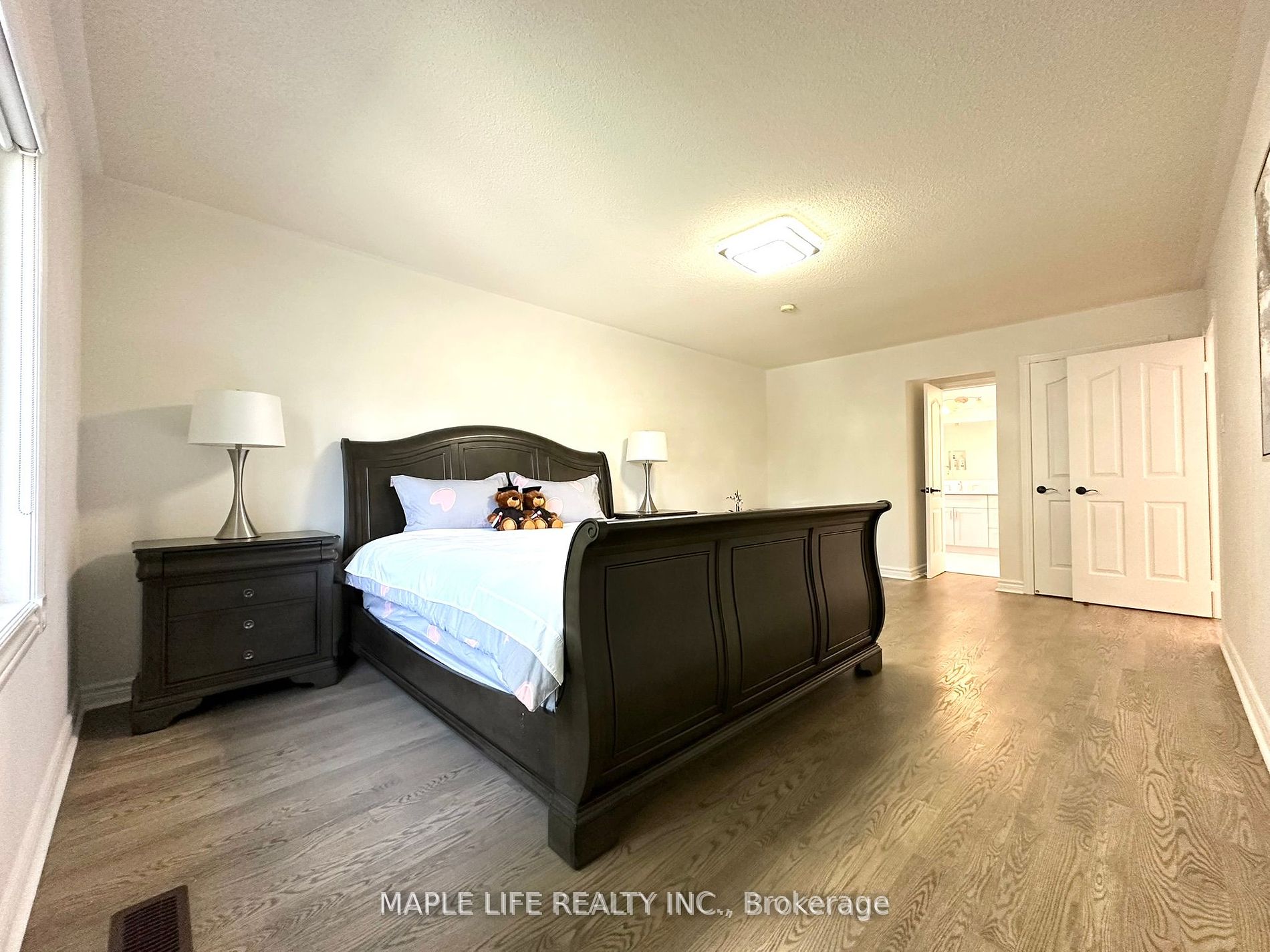 48 Brookshill Cres