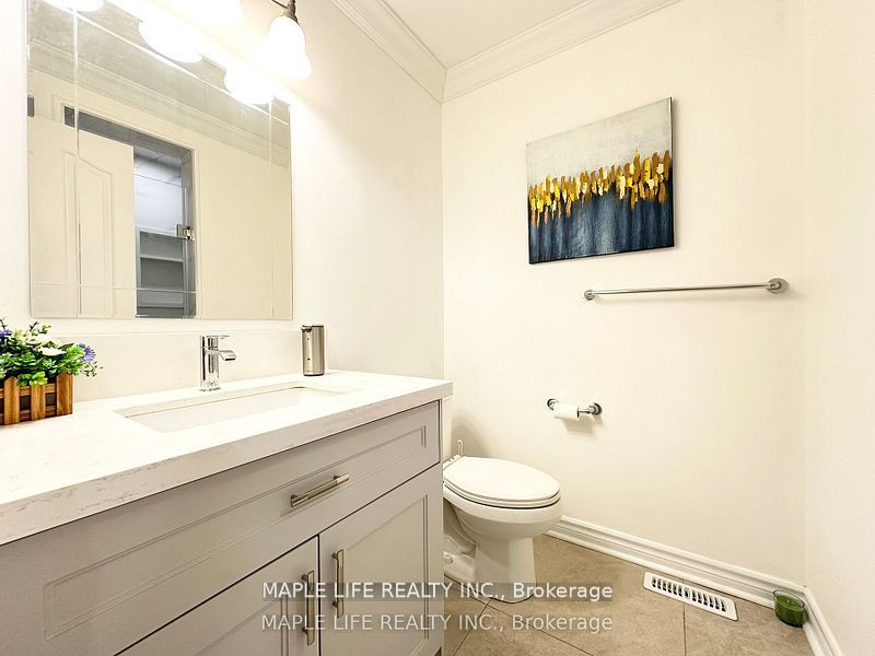 48 Brookshill Cres
