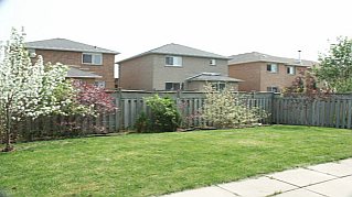 1184 Windsor Hill Boulevard