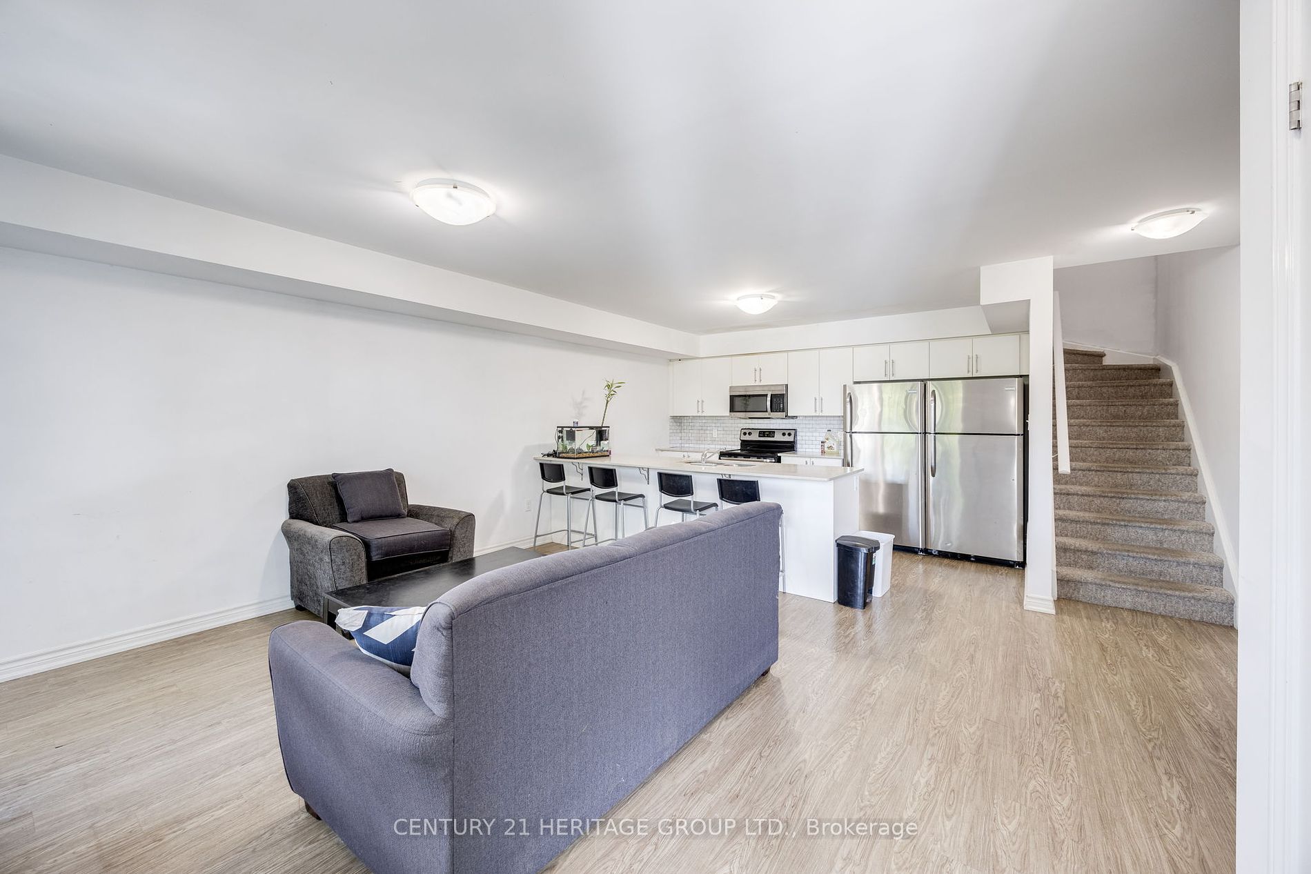244 Penetanguishene Rd, #5