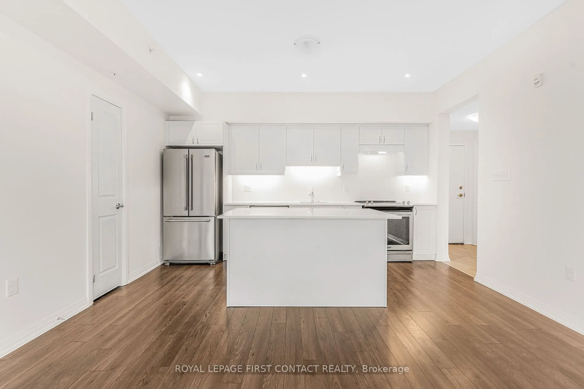 300 Essa Rd, #601