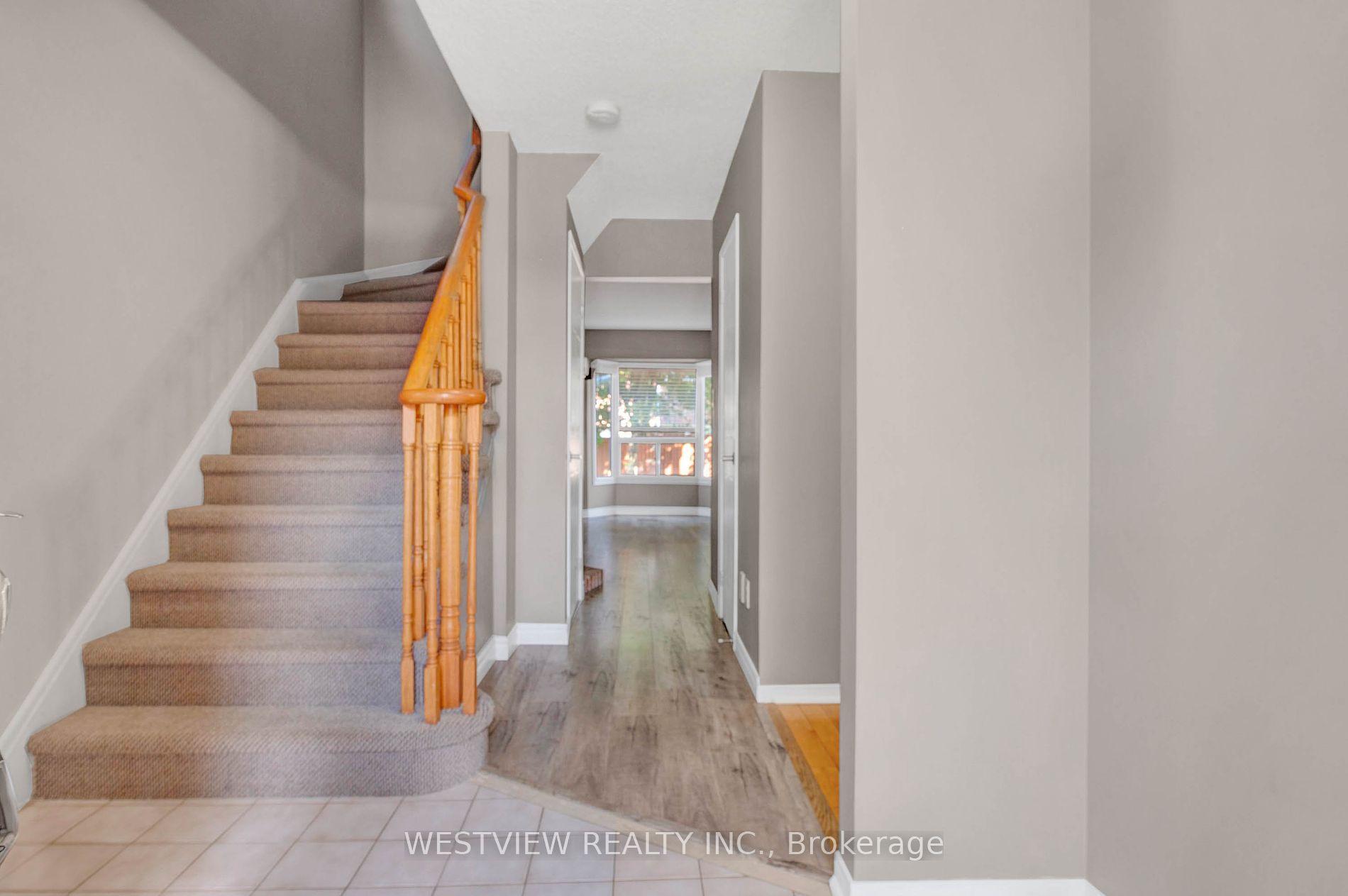 165 Kozlov St, #1