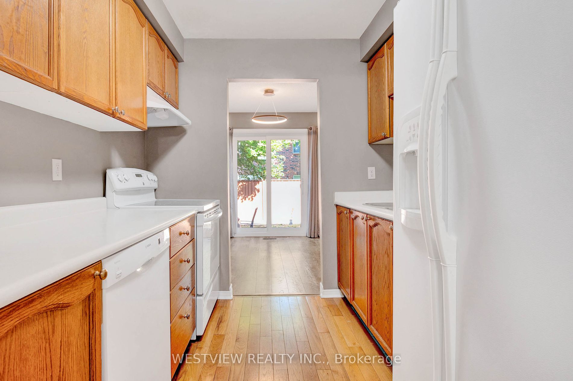 165 Kozlov St, #1