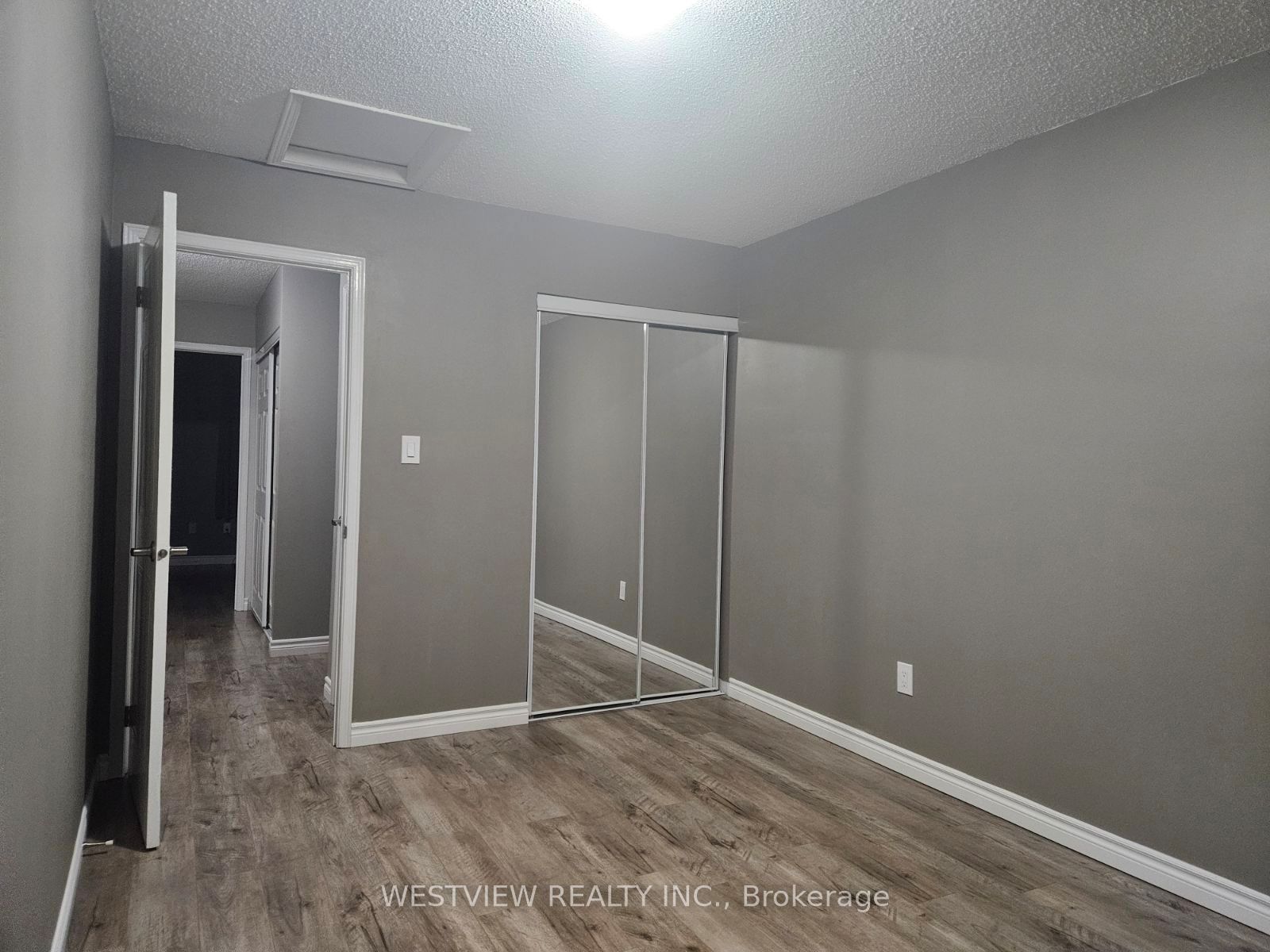 165 Kozlov St, #1