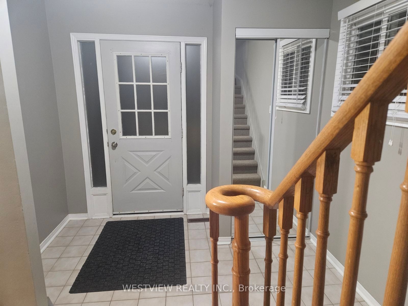 165 Kozlov St, #1