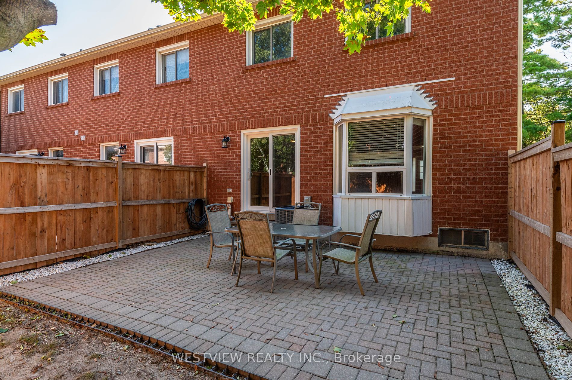 165 Kozlov St, #1