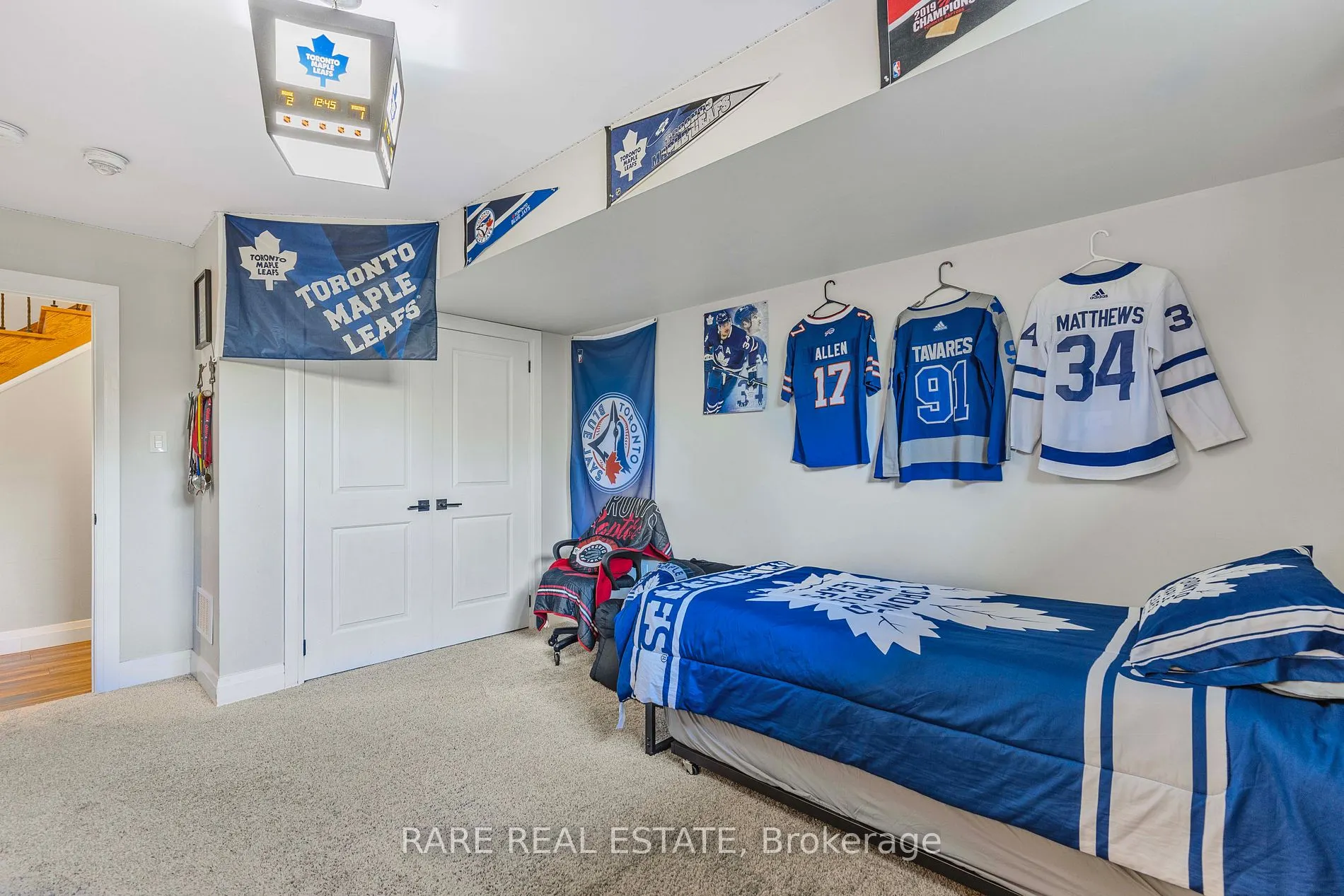 16 Whitetail Dr