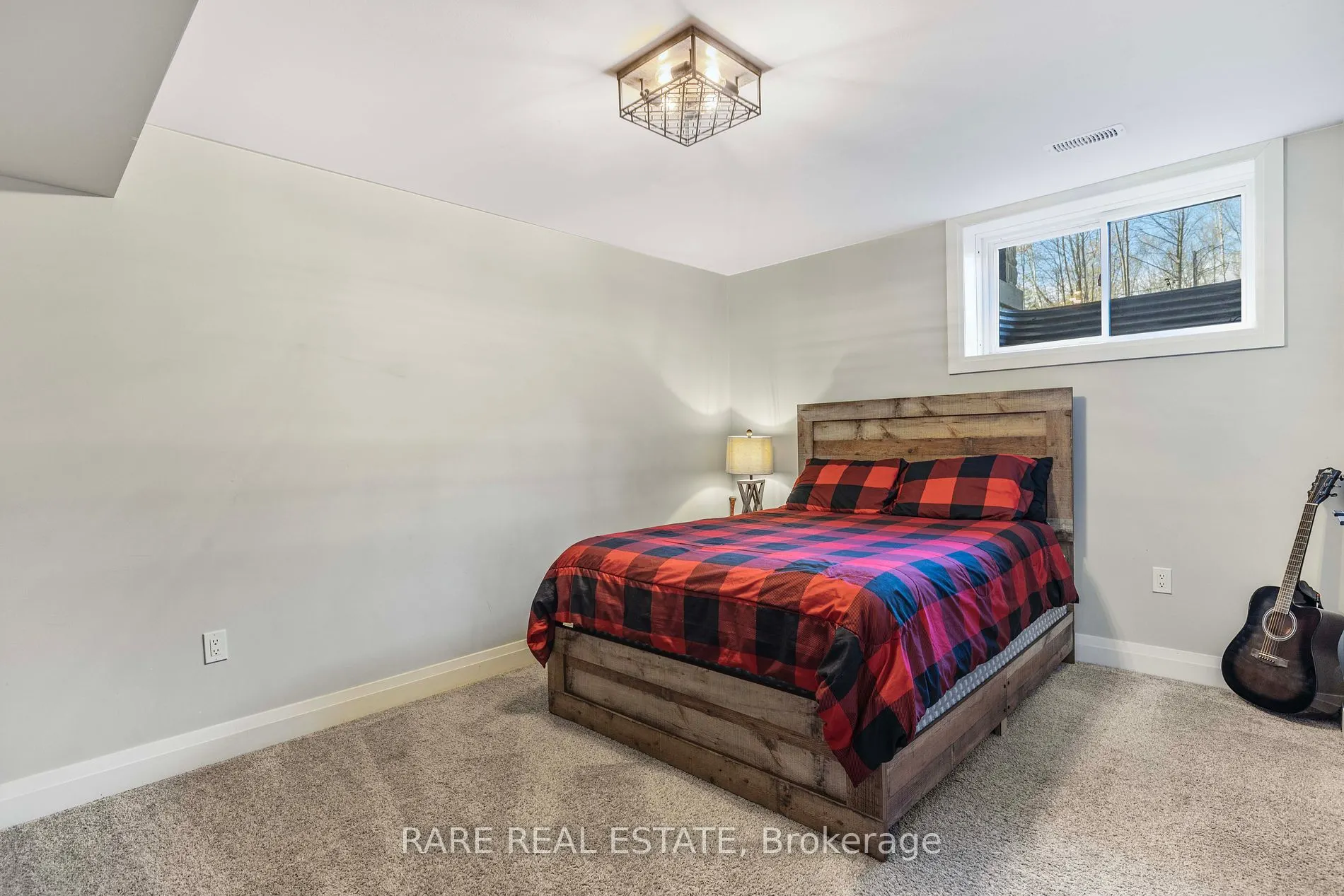 16 Whitetail Dr